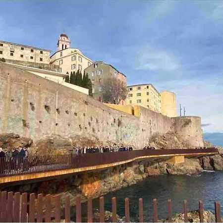 Appartement Vue Mer Avec Parking Gratuit Sur Place Bastia  Exteriör bild