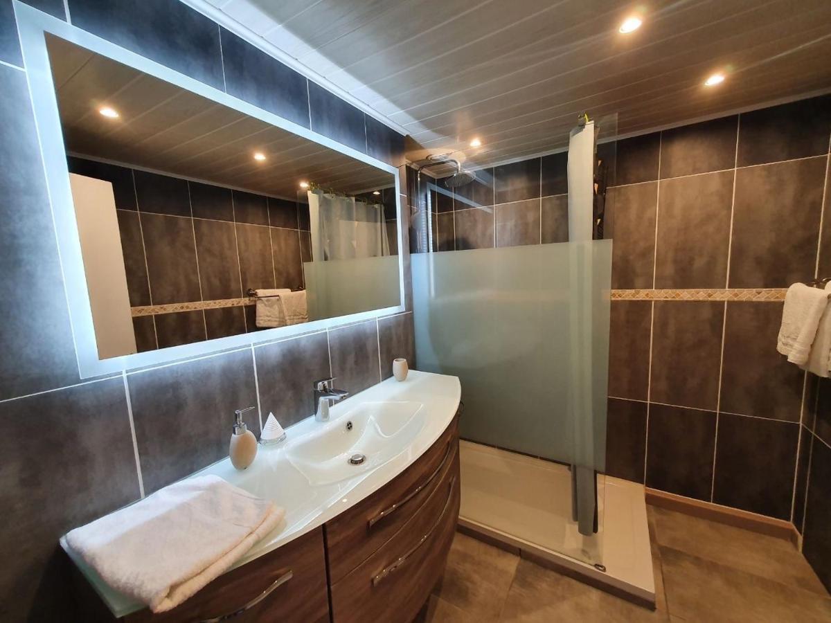 Appartement Vue Mer Avec Parking Gratuit Sur Place Bastia  Exteriör bild