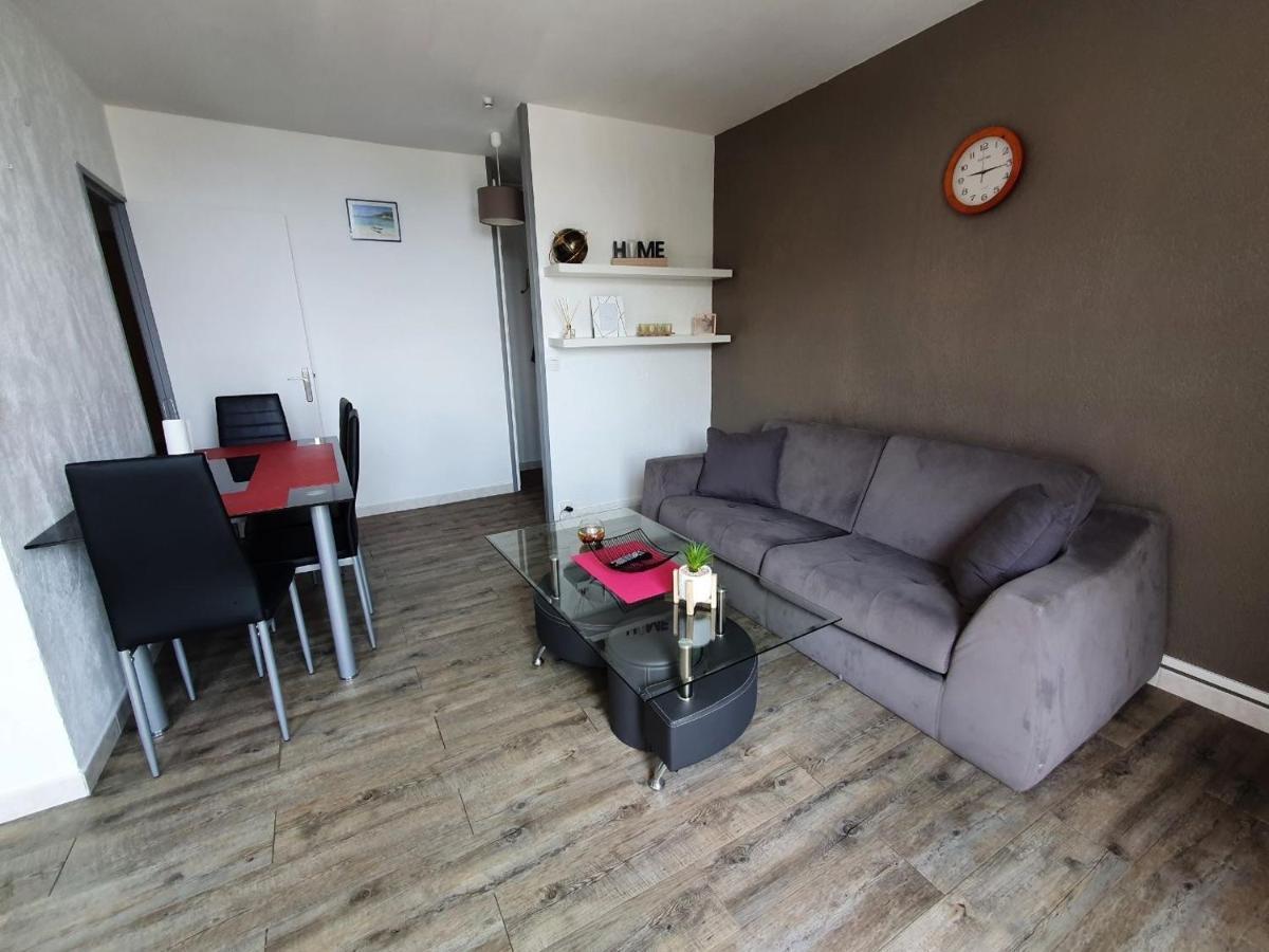 Appartement Vue Mer Avec Parking Gratuit Sur Place Bastia  Exteriör bild
